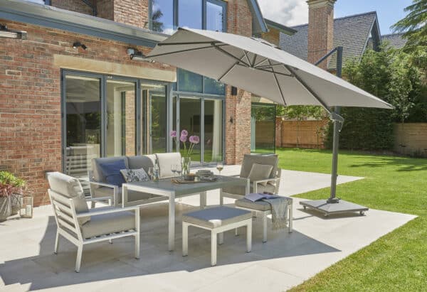 Norfolk Leisure Titchwell Garden Lounge Set White Standard Table