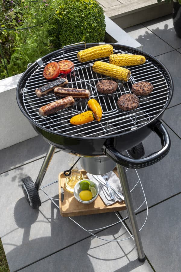 Norfolk Grills Corus Charcoal Wheeled Kettle BBQ with Lid