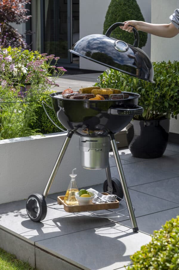 Norfolk Grills Corus Charcoal Wheeled Kettle BBQ with Lid