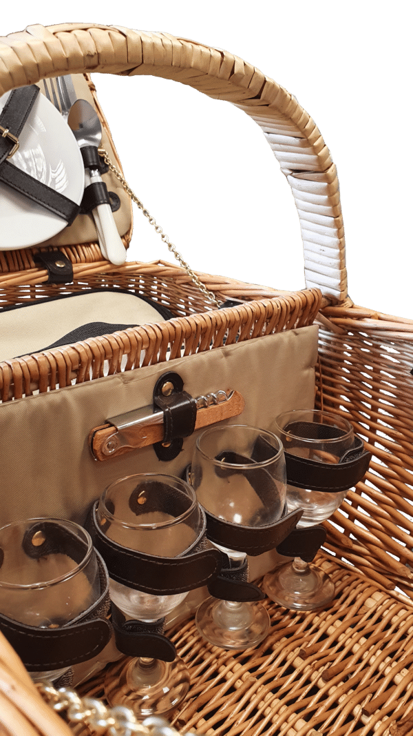 Lifestyle Dorothy Willow Picnic Hamper